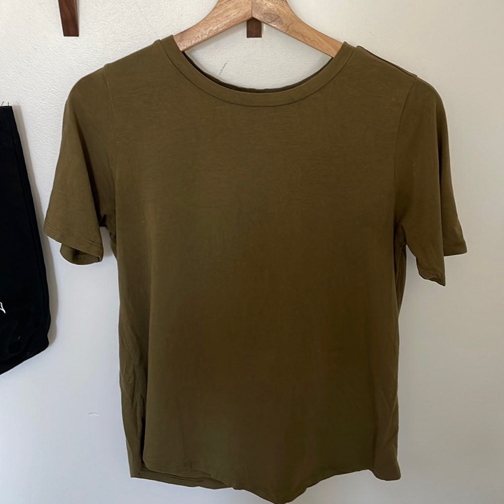 Universal Standard Tee Rex Crewneck T-Shirt